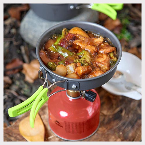 hiking cooking gear